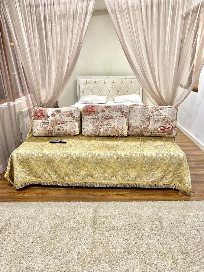 Просторная Двухкомнатная Квартира Жк Бакытты Омир Almaty Luaran gambar